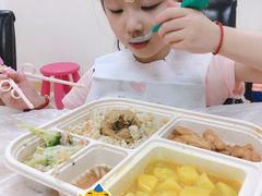 -月星环球港赢在起点早教中心·亲子托班早教体验课儿童兴趣班逻辑思维专注力幼小衔接(普陀中心)