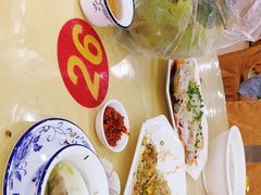 -双月饭店·20年老字号(新村店)