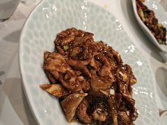 海参过油肉-东兴楼饭庄(六里桥店)
