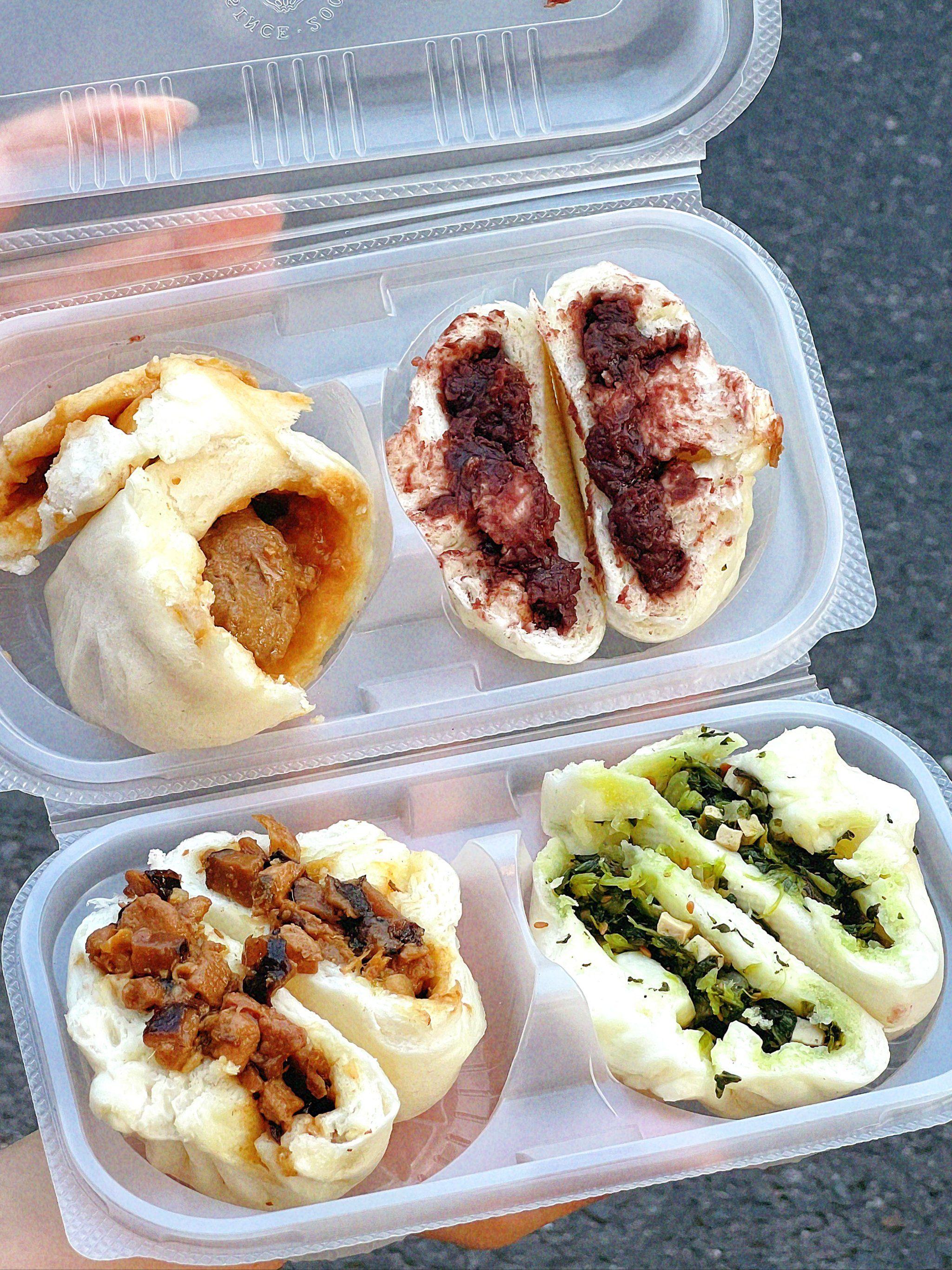 上海有没有遇见过,吃包子还能中一头猪!