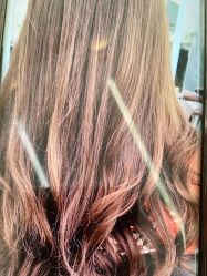 -水灵珑美容造型中心