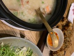 -潮粥荟·潮汕砂锅粥(朝阳大悦城店)