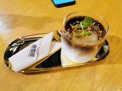 -ZING COFFEE 镜咖啡