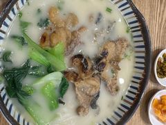 -鲜越鲜鱼粉(财富购物中心店)