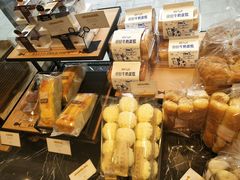 -皇冠幸福里动物奶油生日蛋糕(万达店)