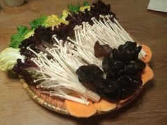 开心农场-拾味馆·浓鲜骨汤(光谷天地店)