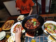 -百味地锅鸡(二店·财校分店)