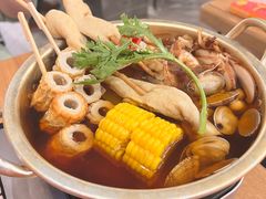 -WOW LUCKY创意韩料(龙阳广场店)