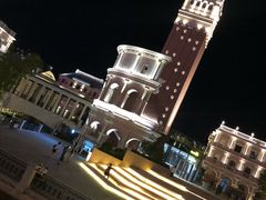 -东港音乐喷泉广场