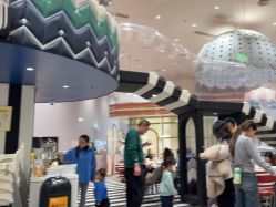 -奈尔宝家庭中心·亲子餐厅(鄞州万达店)