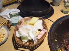 -万里闯关东铁锅炖菜馆(高新旗舰店)