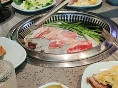 -金滏山烤肉·海鲜·火锅自助餐厅(襄阳万达店)