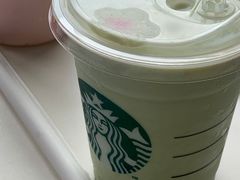 樱花初绽抹茶拿铁-星巴克(深圳欢乐颂店)