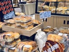 -华冠折扣超市(长阳店)