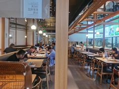 大堂-老乡鸡(上海品尊国际中心店)