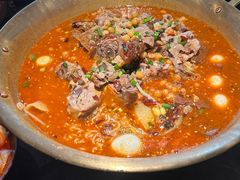 -张翻越·川渝冒菜·武汉黑鸭煲(城北万象城店)