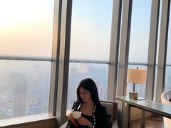 靠窗位-悦厅·下午茶(杭州柏悦酒店)