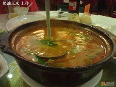 鱼头汤（红汤）-和记小菜(东方店)