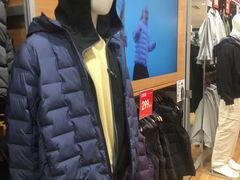 -优衣库(石家庄裕华万达广场店)