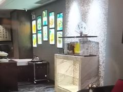 -珠海棕泉酒店(拱北口岸高铁站店)