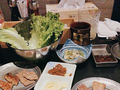 -山川小町·极番烧肉(新地假日广场店)