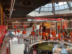 -嗨翻Hi-Fun竞技主题乐园·蹦床团建生日聚会(五棵松华熙店)