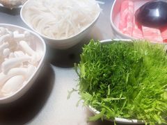 原味小锅米线-滇越乘象云南餐厅(豆各庄店)