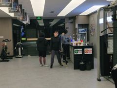 -琪航健身工作室(杨高南路地铁站店)