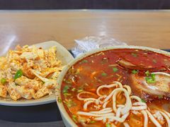 -亮亮面馆(经六路店)