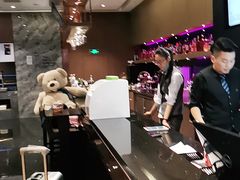 -乔治莫兰迪酒店(济南解放路山东大学店)