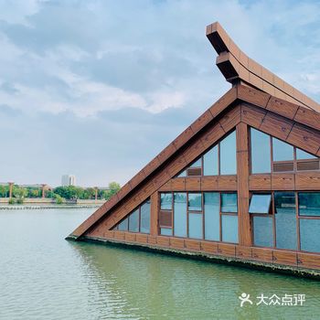 广富林文化遗址 水上建筑