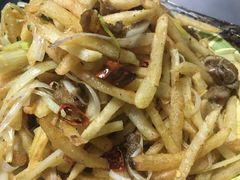 -小民大排档(光谷店)