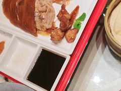 -王府井酒店(金桥港湾店)