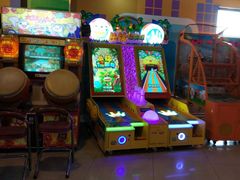 -星悦蓝海欢乐园(石路天虹店)