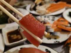 -广州万富希尔顿酒店·感趣自助餐厅·金秋蟹宴生蚝海鲜刺身