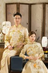 -雪中彩影婚纱摄影·微光艺术中心