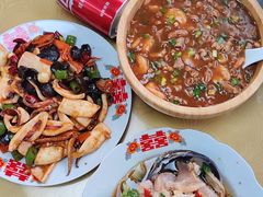 -崴海渔村(虹梅路店)