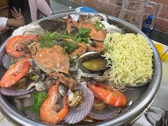 -老东镇啤酒屋海鲜加工·蒸汽海鲜·海鲜烧烤(台东店)