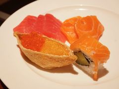 寿司-艺厨风尚餐厅 · 桔钓沙莱华度假酒店