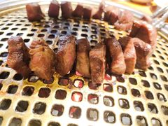 -唯成•韩国炭火烤肉 유성고기