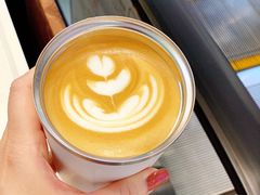 澳白-Manner Coffee(大宁国际商业广场店)