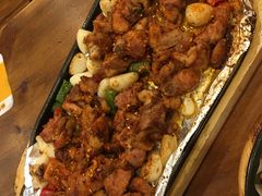 -老东镇啤酒屋海鲜加工·蒸汽海鲜·海鲜烧烤(台东店)