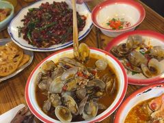 -冶建镜子·老南昌大排档·江西虾王(总店)