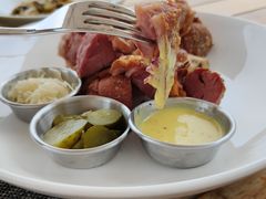 -MONICH牛排融合餐厅(和义大道购物中心店)