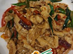 火腿炒农家豆腐皮-辣公子·千岛湖私房菜(滨江店)