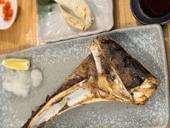 鱼下巴-築地市場食堂(松本駅前店)