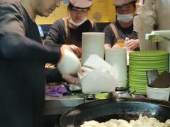 -锅贴王小吃(南大街店)
