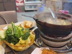-东记炭炉·海鲜鸡煲(龙华店)