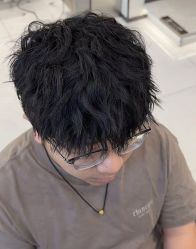 -藤野造型烫染·漂发