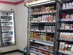 -711便利店(万柳中路店)